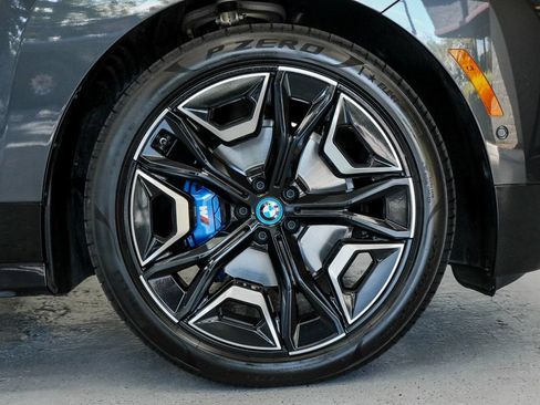 Used 2024 BMW iX M60 w/ Luxury Package AWD/4WD image 8