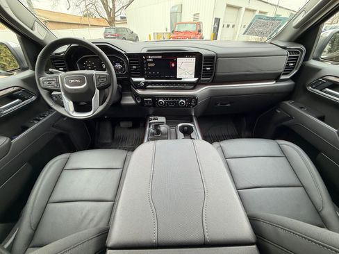 Used 2026 GMC Sierra 1500 SLT w/ SLT Premium Plus Package image 26