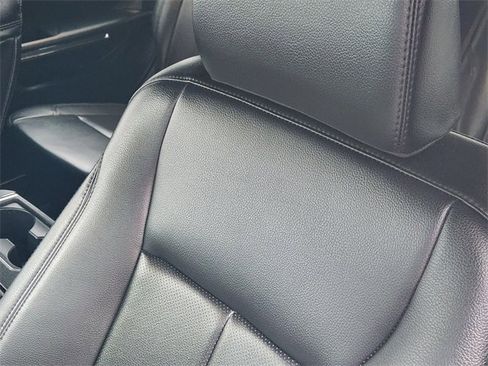 Used 2021 Ford Expedition XLT image 16