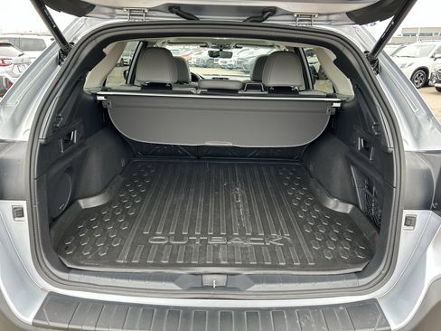 Certified 2023 Subaru Outback Limited image 27