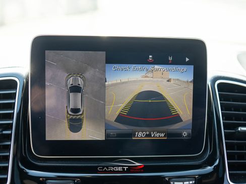 Used 2019 Mercedes-Benz GLE 43 AMG 4MATIC image 31