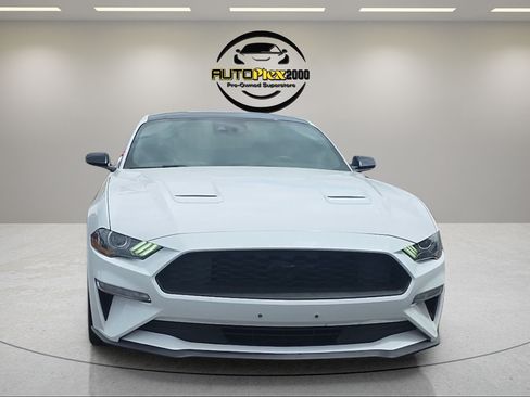 Used 2021 Ford Mustang Coupe w/ Equipment Group 101A RWD image 2