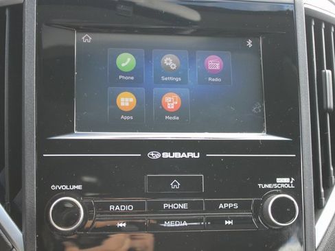 Used 2019 Subaru Impreza 2.0i image 5