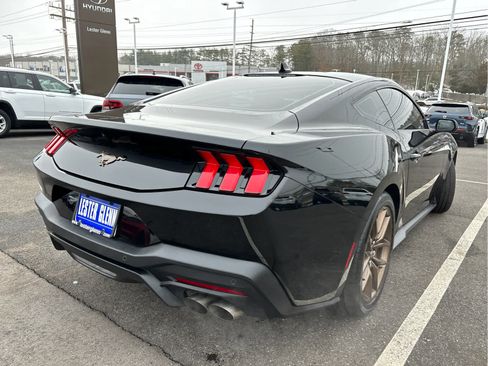 Used 2026 Ford Mustang Premium w/ Bronze Appearance Package image 32