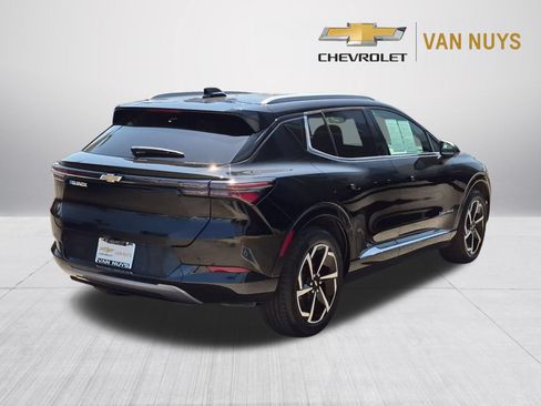 Used 2024 Chevrolet Equinox EV LT FWD image 5