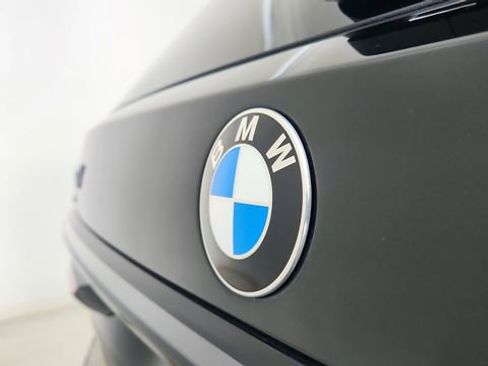 Used 2024 BMW X7 xDrive40i w/ M Sport Package image 17