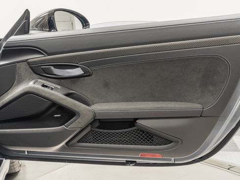 Used 2025 Porsche 718 Boxster Spyder RS image 44