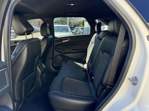 Used 2022 Ford Edge ST-Line w/ Cargo Accessory Package image 11