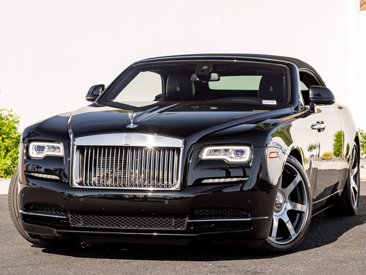 Certified 2018 Rolls-Royce Dawn RWD image 23