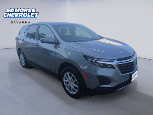 Used 2023 Chevrolet Equinox LT w/ LPO, Floor Liner Package AWD/4WD image 7
