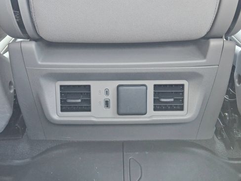 Used 2025 Chevrolet Silverado 1500 LT w/ Protection Package AWD/4WD image 27