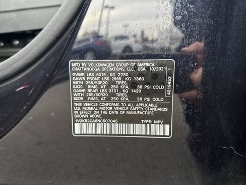 Used 2022 Volkswagen Atlas SE w/ Panoramic Sunroof Package image 30