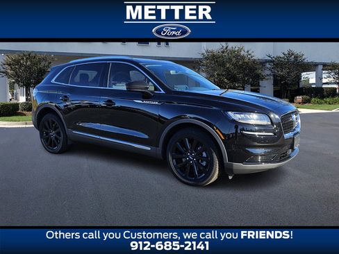 Used 2023 Lincoln Nautilus Reserve w/ Monochromatic Package image 1