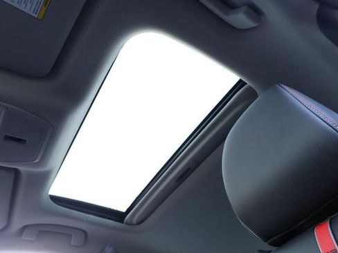New 2026 Nissan Sentra SR FWD image 9