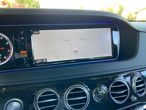 Used 2016 Mercedes-Benz S 550 Sedan image 67