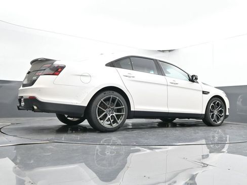 Used 2017 Ford Taurus SHO AWD/4WD image 43