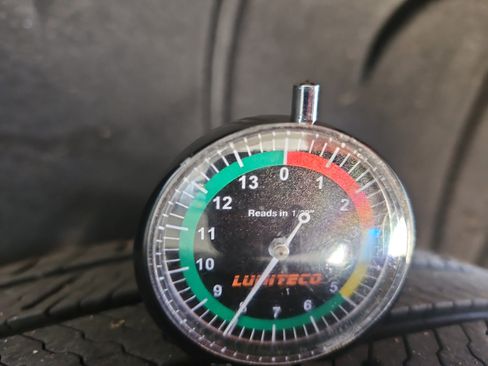 Used 2018 GMC Acadia SLT image 31