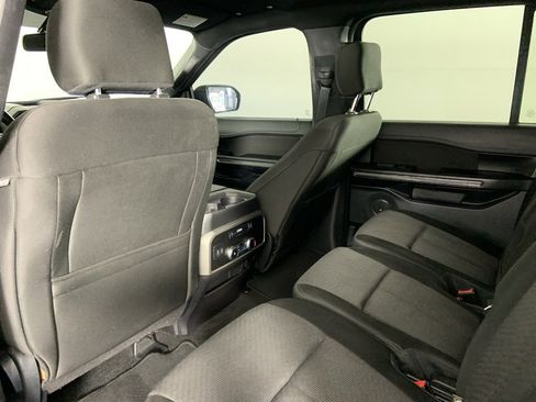 Used 2019 Ford Expedition Max XLT image 30