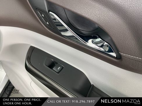 Used 2019 GMC Acadia SLT image 49