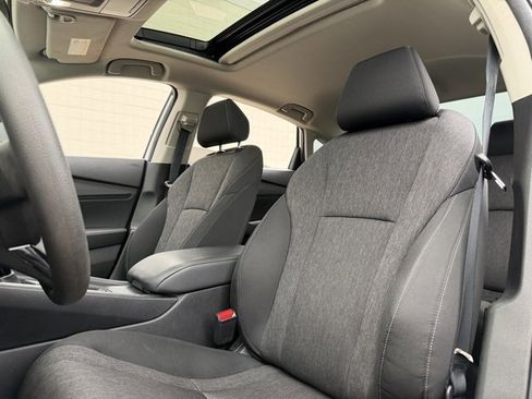 Used 2023 Honda Accord EX image 5