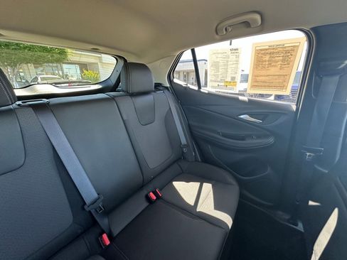 Used 2025 Buick Encore GX Preferred FWD image 38