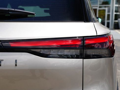 New 2026 INFINITI QX60 Autograph w/ Dark Cargo Package AWD/4WD image 21