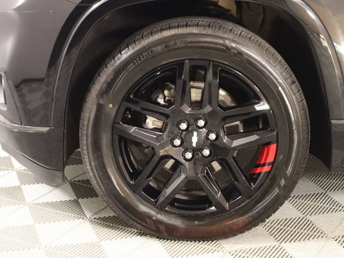 Used 2020 Chevrolet Traverse Premier w/ Redline Edition image 21