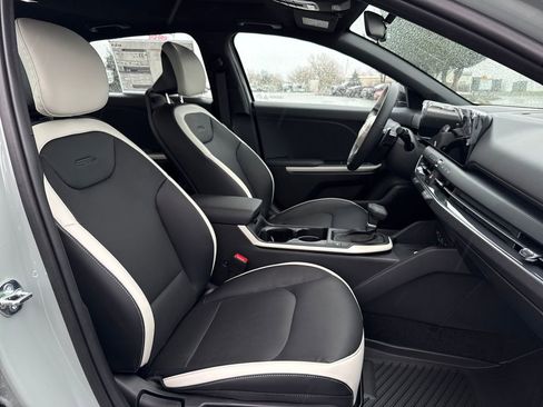 New 2026 Kia K4 GT-Line image 11