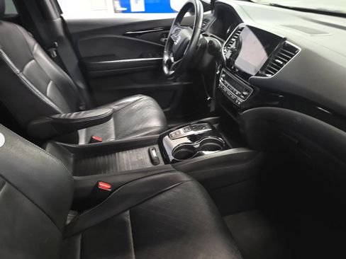 Used 2020 Honda Passport Touring image 18