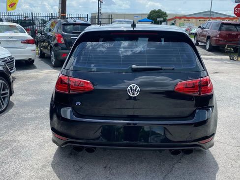 Used 2016 Volkswagen Golf R 4-Door w/ Driver Assistance Package image 5