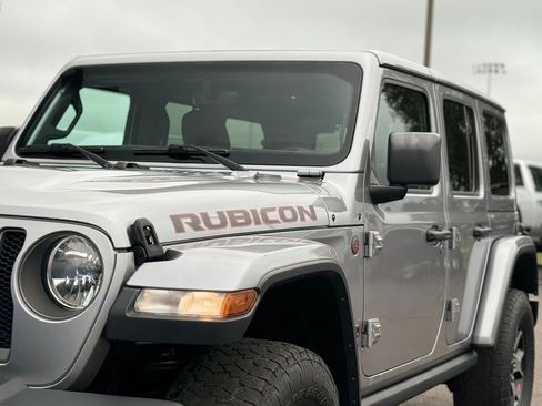 Used 2018 Jeep Wrangler Unlimited Rubicon w/ Uconnect 4C Nav & Sound Group AWD/4WD image 42
