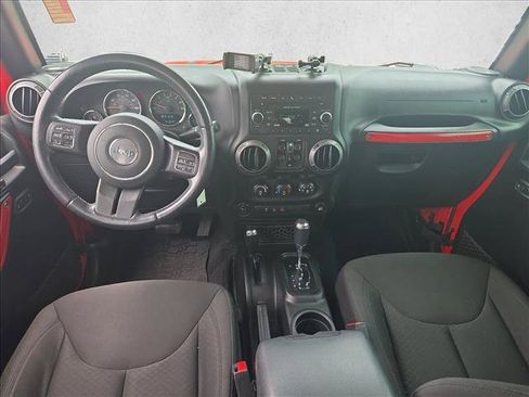 Used 2018 Jeep Wrangler Unlimited Sport S AWD/4WD image 14