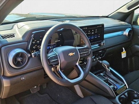 New 2026 Chevrolet Colorado LT image 3