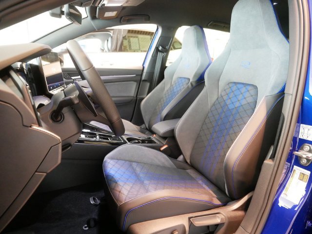 New 2026 Volkswagen Golf w/ Euro Style Package AWD/4WD image 5