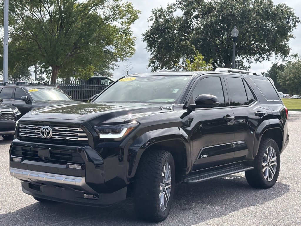 Used 2025 Toyota 4Runner Limited AWD/4WD image 8