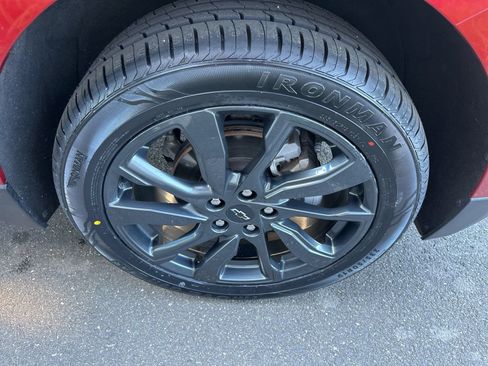 Used 2024 Chevrolet Equinox RS AWD/4WD image 12