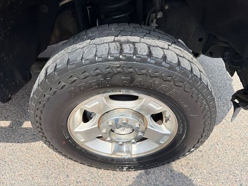Used 2016 Ford F250 XLT w/ XLT Interior Package AWD/4WD image 18