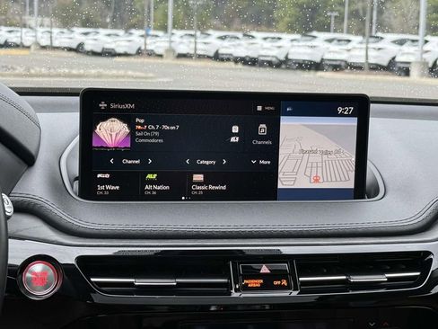 Used 2023 Acura MDX SH-AWD w/ Advance Package image 10