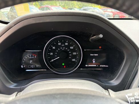 Used 2022 Honda HR-V EX-L image 22