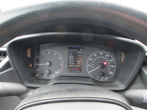 Used 2023 Toyota Corolla LE FWD image 7