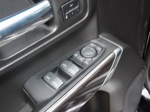 Used 2023 Chevrolet Silverado 2500 LTZ w/ LTZ Plus Package image 21