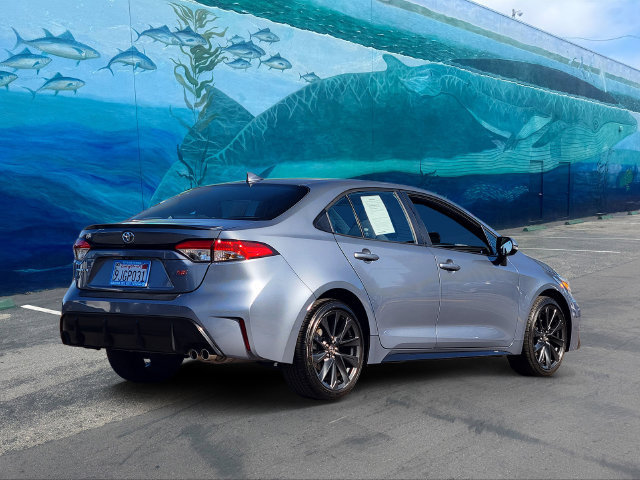 Used 2024 Toyota Corolla SE w/ SE Premium Package FWD image 4