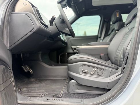 Used 2023 Rivian R1T Launch Edition AWD/4WD image 10