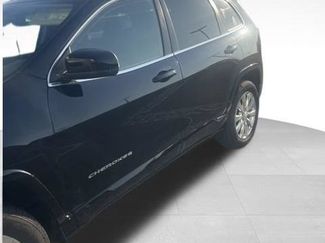 Used 2018 Jeep Cherokee Overland AWD/4WD video 2