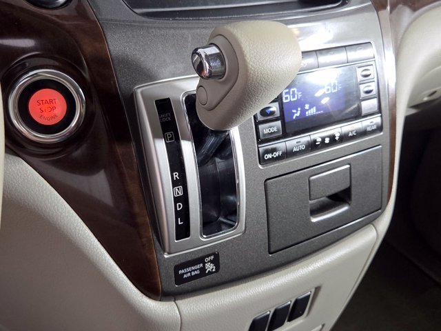 Used 2014 Nissan Quest SV FWD image 27