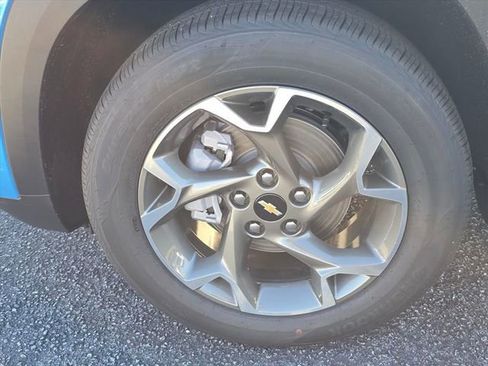 New 2026 Chevrolet Trax LT w/ Driver Confidence Package image 15