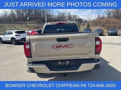 Used 2024 GMC Canyon AT4 image 6