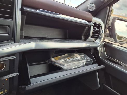 Used 2023 Ford F150 Lariat w/ Equipment Group 502A High image 34