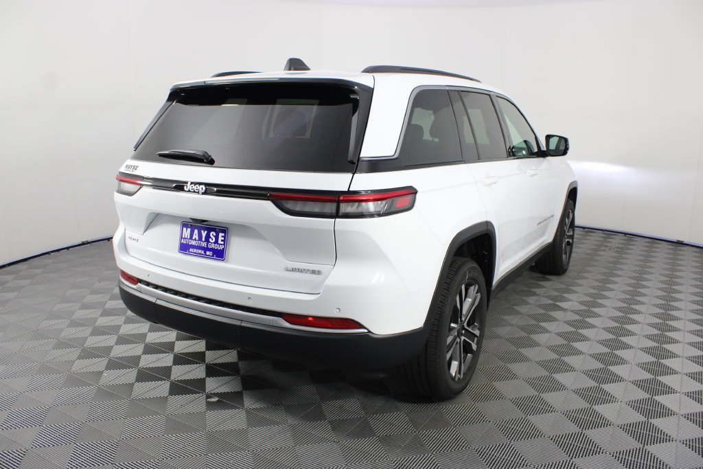 New 2027 Jeep Grand Cherokee Limited AWD/4WD image 26