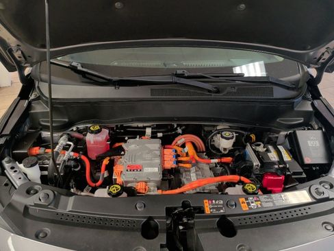 Used 2023 Chevrolet Bolt EUV LT w/ Driver Confidence Package FWD image 16